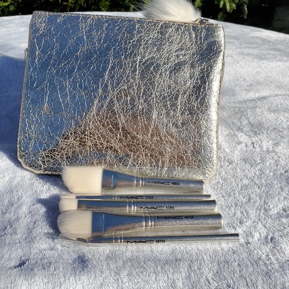 Snow ball brush kit/advanced brush bag. - Picture 5 of 8